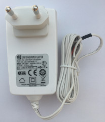 Somfy Steckernetzteil 24V DC 1A Netzteil